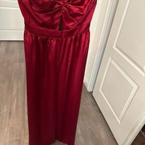 Elegant Red Strapless Dress